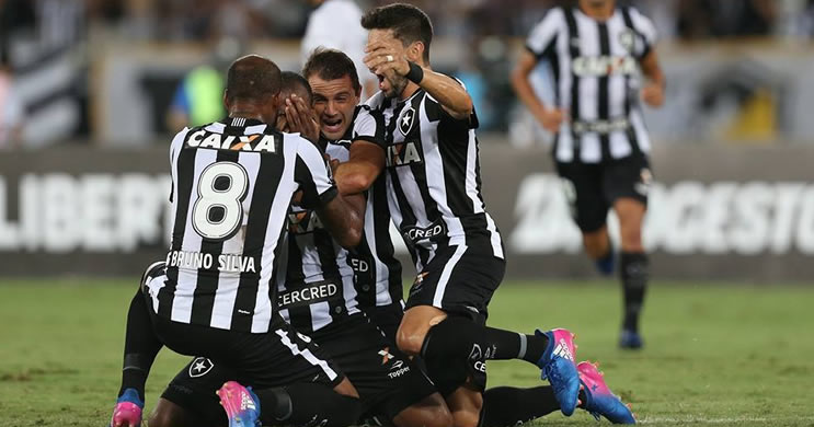 Botafogo faz 2 a 1