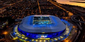 Estadios de América