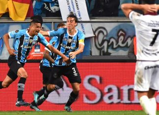 Grêmio larga na frente pela Libertadores